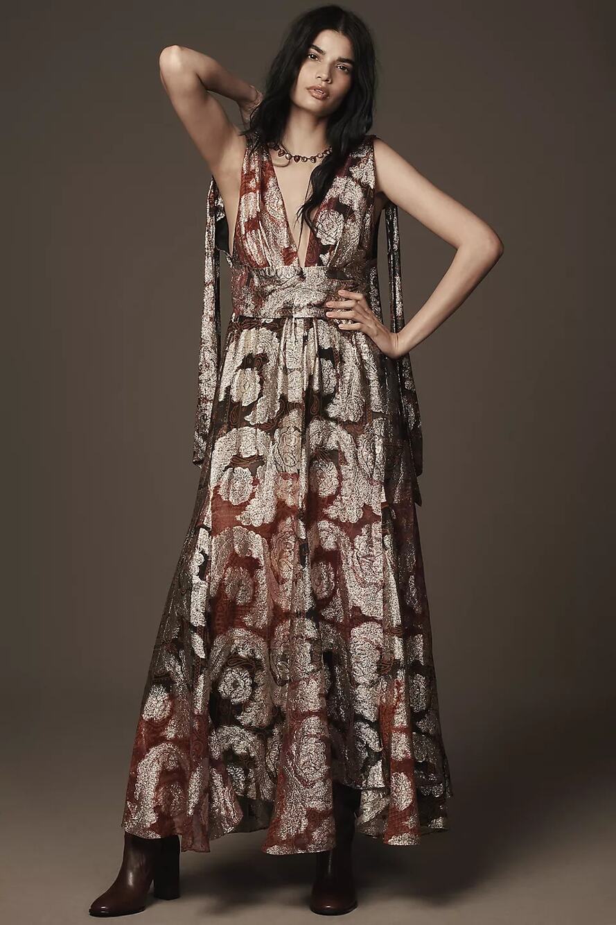 Farm Rio Sleeveless V-neck Jacquard Lurex A-Line maxi dress size large